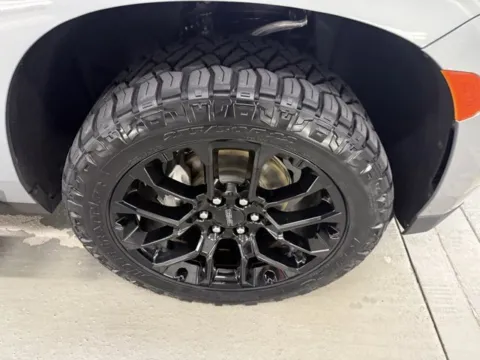 More photos of 2024 GMC Yukon XL Denali at Woody Folsom Chevrolet GMC, GA