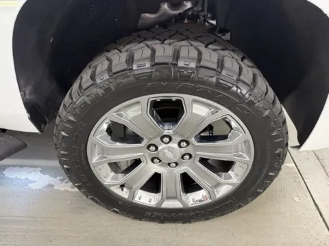 More photos of 2017 Chevrolet Suburban LT at Woody Folsom Chevrolet GMC, GA