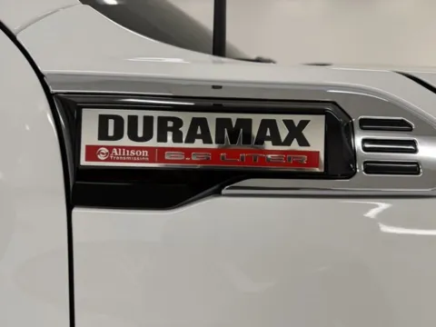 More photos of 2024 GMC Sierra 2500HD Denali at Woody Folsom Chevrolet GMC, GA