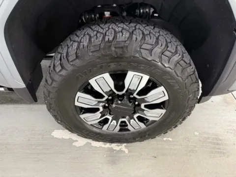 More photos of 2025 GMC Sierra 2500HD Denali at Woody Folsom Chevrolet GMC, GA