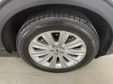 More photos of 2022 Ford Explorer Limited at Woody Folsom Chevrolet GMC, GA