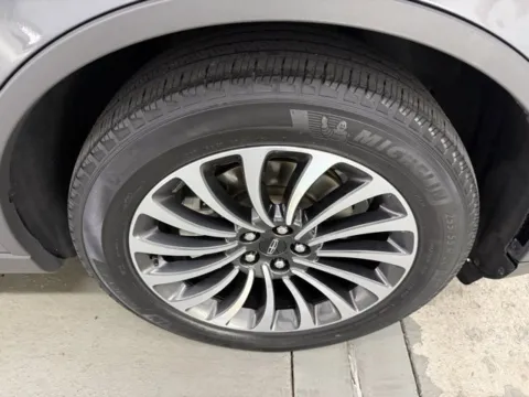 More photos of 2021 Lincoln Aviator Reserve at Woody Folsom Chevrolet GMC, GA