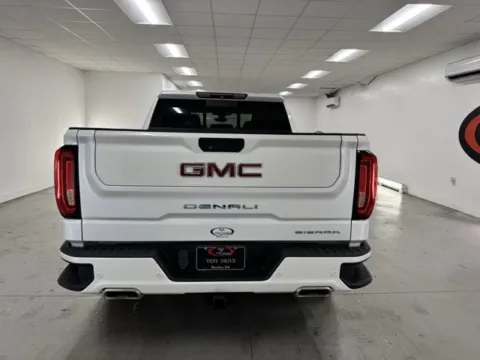 More photos of 2019 GMC Sierra 1500 Denali at Woody Folsom Chevrolet GMC, GA