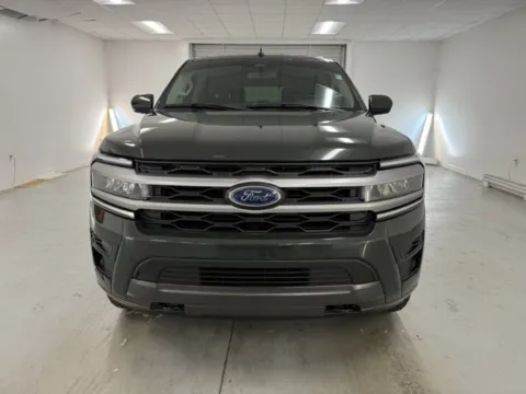 Photos of 2022 Ford Expedition XLT for sale in Baxley, GA at Woody Folsom Chevrolet GMC