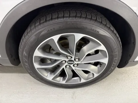 More photos of 2022 Lincoln Nautilus Reserve at Woody Folsom Chevrolet GMC, GA