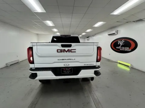 More photos of 2022 GMC Sierra 2500HD Denali at Woody Folsom Chevrolet GMC, GA