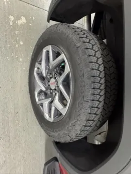 More photos of 2023 GMC Sierra 1500 SLT at Woody Folsom Chevrolet GMC, GA