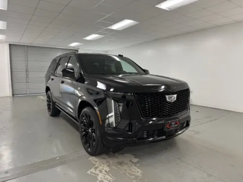 Another view of 2026 Cadillac Escalade 4WD Platinum Sport for sale in Baxley, GA at Woody Folsom Chevrolet GMC