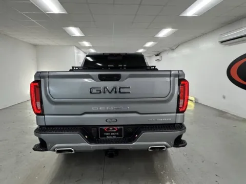 More photos of 2024 GMC Sierra 1500 Denali Ultimate at Woody Folsom Chevrolet GMC, GA