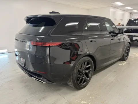 More photos of 2024 Land Rover Range Rover Sport Dynamic SE at Woody Folsom CDJR of Baxley, GA