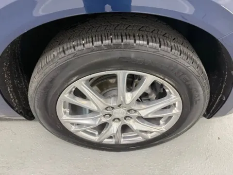 More photos of 2022 Buick Enclave Essence at Woody Folsom CDJR of Baxley, GA