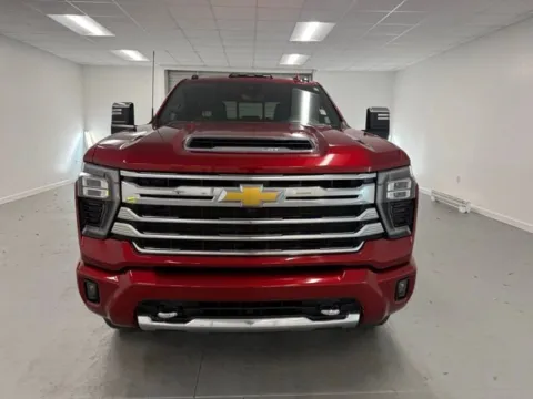 Photos of 2024 Chevrolet Silverado 2500HD High Country for sale in Baxley, GA at Woody Folsom CDJR of Baxley