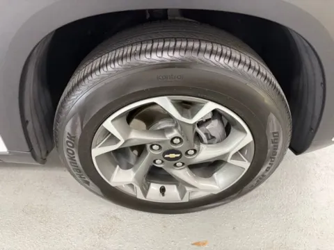 More photos of 2024 Chevrolet Trax LT at Woody Folsom CDJR of Baxley, GA