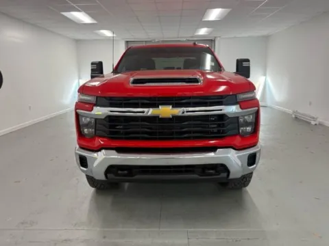 Photos of 2024 Chevrolet Silverado 2500HD LT for sale in Baxley, GA at Woody Folsom CDJR of Baxley
