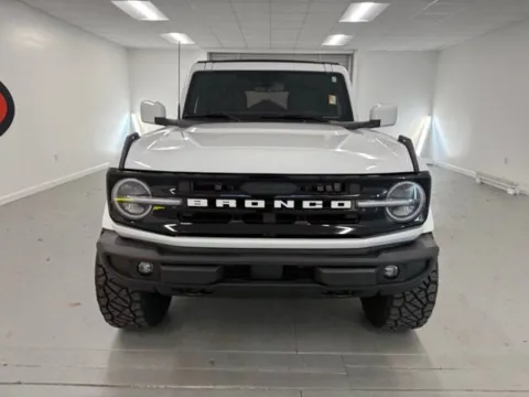 Photos of 2025 Ford Bronco Outer Banks for sale in Baxley, GA at Woody Folsom CDJR of Baxley
