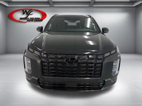 Photos of 2025 Hyundai Palisade Calligraphy Night Edition for sale in Baxley, GA at Woody Folsom CDJR of Baxley
