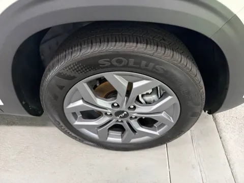 More photos of 2026 Kia Seltos LX at Woody Folsom CDJR of Baxley, GA