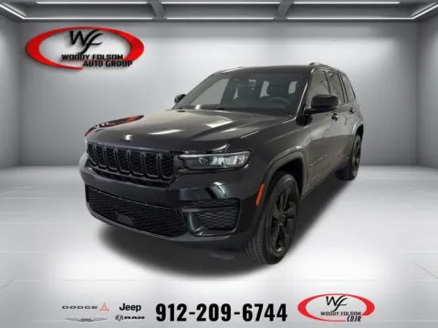 Black 2023 Jeep Grand Cherokee Altitude for sale in Baxley, GA