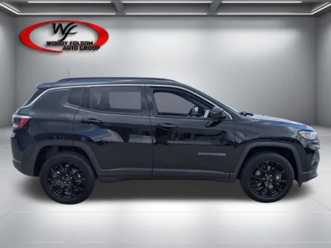 Photos of 2025 Jeep Compass Latitude for sale in Baxley, GA at Woody Folsom CDJR of Baxley