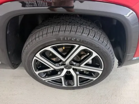 More photos of 2025 Jeep Compass Limited at Woody Folsom CDJR of Baxley, GA