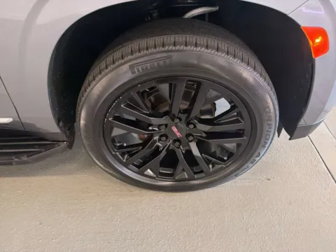 More photos of 2021 GMC Yukon SLT at Woody Folsom CDJR of Baxley, GA