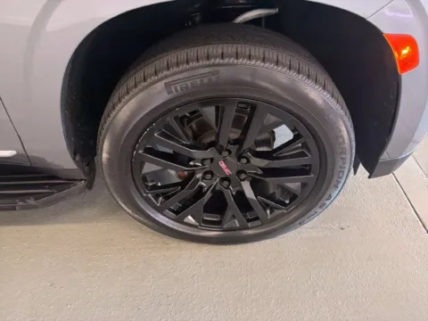More photos of 2021 GMC Yukon SLT at Woody Folsom CDJR of Baxley, GA