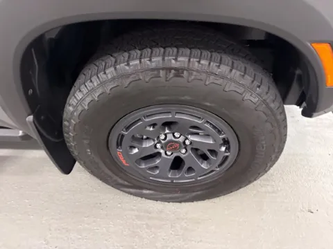 More photos of 2026 Nissan Frontier PRO-4X at Woody Folsom CDJR of Baxley, GA