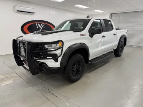 White 2023 Chevrolet Silverado 1500 LT Trail Boss for sale in Baxley, GA