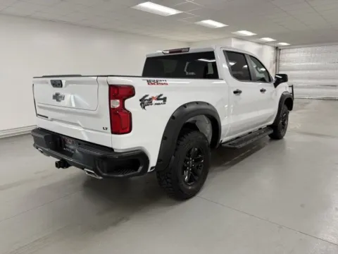More photos of 2023 Chevrolet Silverado 1500 LT Trail Boss at Woody Folsom CDJR of Baxley, GA