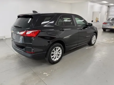 More photos of 2021 Chevrolet Equinox LS at Woody Folsom CDJR of Baxley, GA
