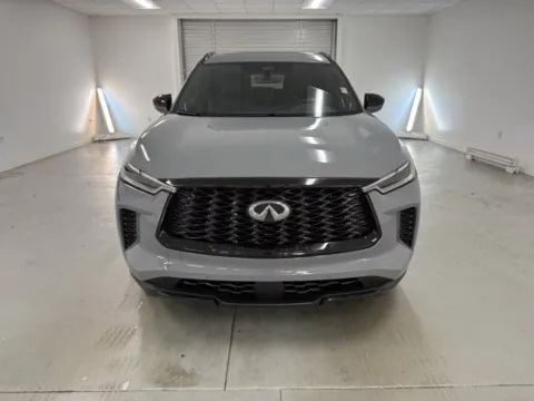 Photos of 2025 INFINITI QX60 LUXE for sale in Baxley, GA at Woody Folsom CDJR of Baxley