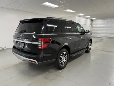 More photos of 2024 Ford Expedition Limited at Woody Folsom CDJR of Baxley, GA