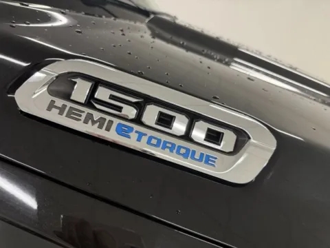 More photos of 2022 Ram 1500 Limited at Woody Folsom CDJR of Baxley, GA