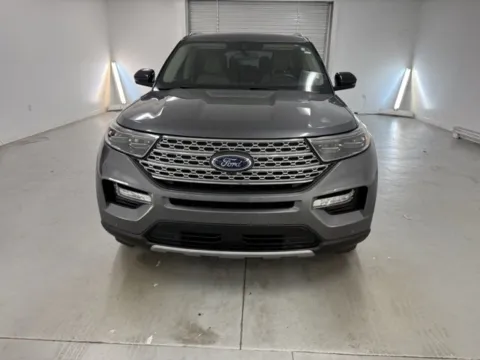 Photos of 2022 Ford Explorer Limited for sale in Baxley, GA at Woody Folsom CDJR of Baxley