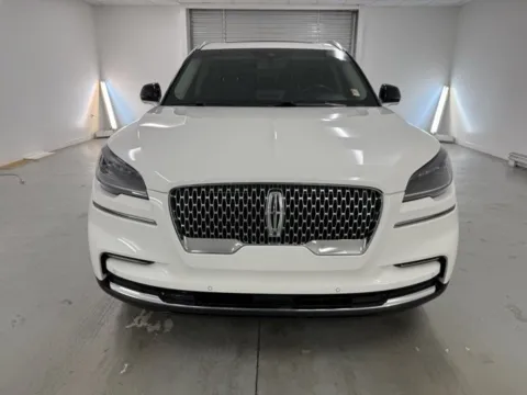 Photos of 2022 Lincoln Aviator Reserve for sale in Baxley, GA at Woody Folsom CDJR of Baxley