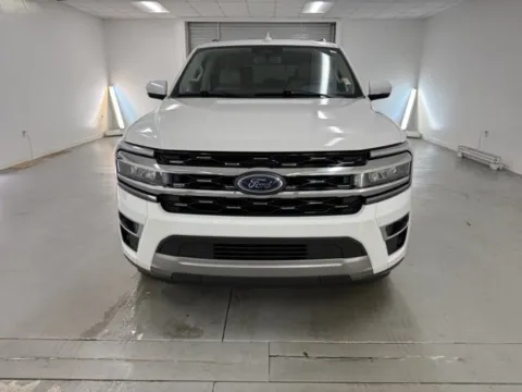 Photos of 2024 Ford Expedition Limited for sale in Baxley, GA at Woody Folsom CDJR of Baxley