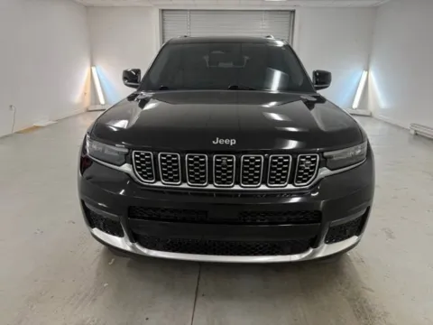 Photos of 2021 Jeep Grand Cherokee L Summit for sale in Baxley, GA at Woody Folsom CDJR of Baxley
