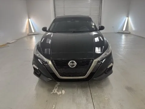 Photos of 2022 Nissan Altima 2.0 SR for sale in Baxley, GA at Woody Folsom CDJR of Baxley