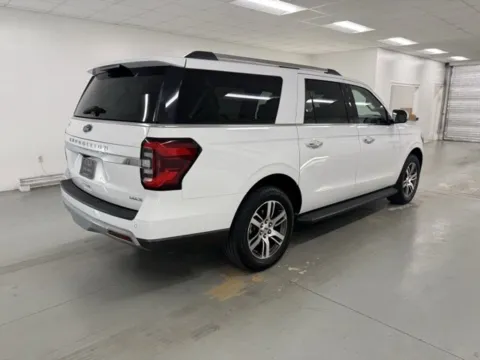 More photos of 2024 Ford Expedition Max Limited at Woody Folsom CDJR of Baxley, GA