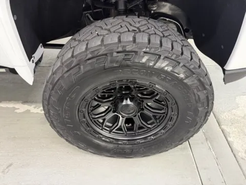 More photos of 2021 GMC Sierra 2500HD Denali at Woody Folsom CDJR of Baxley, GA