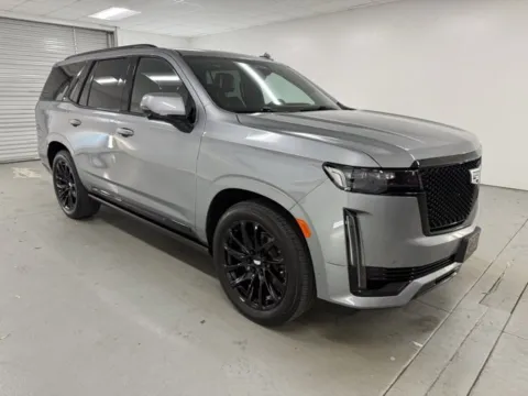 Another view of 2023 Cadillac Escalade 4WD Sport Platinum for sale in Baxley, GA at Woody Folsom CDJR of Baxley