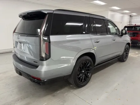 More photos of 2023 Cadillac Escalade 4WD Sport Platinum at Woody Folsom CDJR of Baxley, GA