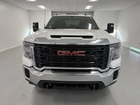 Photos of 2022 GMC Sierra 3500HD CC Pro for sale in Baxley, GA at Woody Folsom CDJR of Baxley