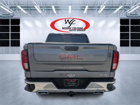 More photos of 2021 GMC Sierra 1500 SLE at Woody Folsom CDJR of Douglas, GA