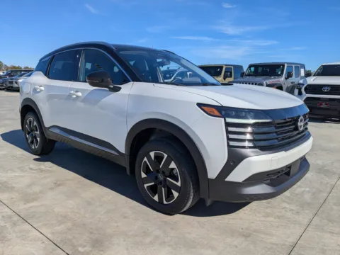 Photos of 2025 Nissan Kicks SR for sale in Douglas, GA at Woody Folsom CDJR of Douglas