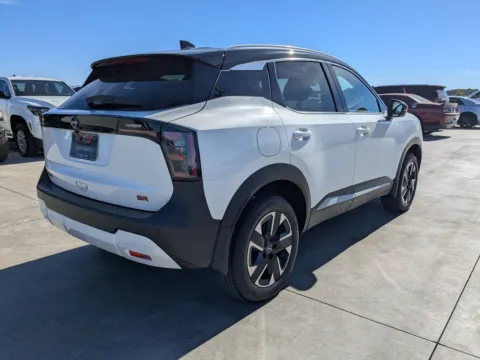 More photos of 2025 Nissan Kicks SR at Woody Folsom CDJR of Douglas, GA