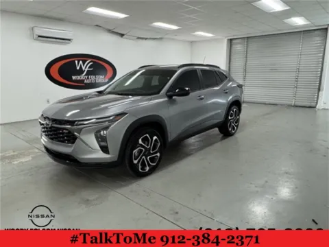 Gray 2025 Chevrolet Trax 2RS for sale in Douglas, GA