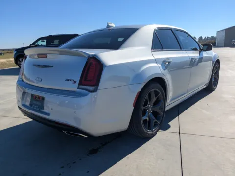 More photos of 2021 Chrysler 300 S at Woody Folsom CDJR of Douglas, GA