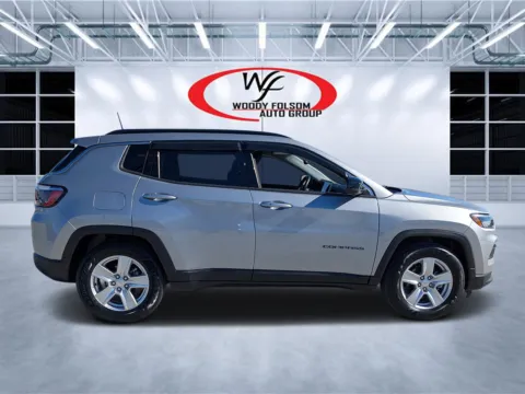 Photos of 2022 Jeep Compass Latitude for sale in Douglas, GA at Woody Folsom CDJR of Douglas