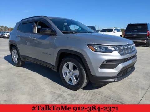 Silver 2022 Jeep Compass Latitude for sale in Douglas, GA